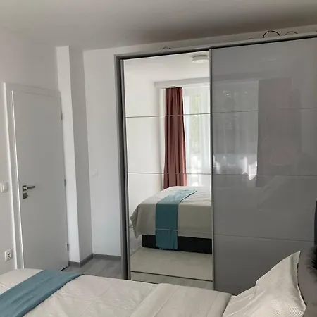 Apartment Luxurious