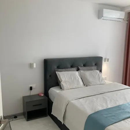 Apartment Luxurious